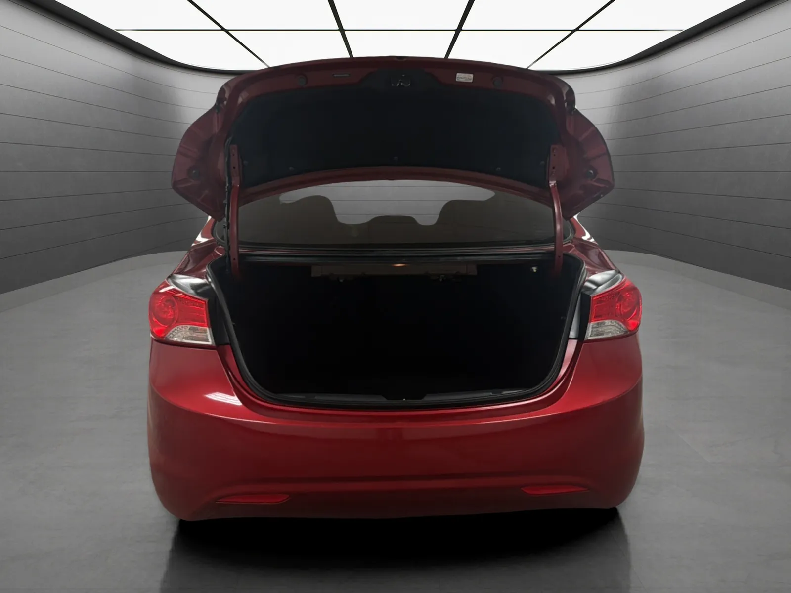 Hyundai Elantra photo 18
