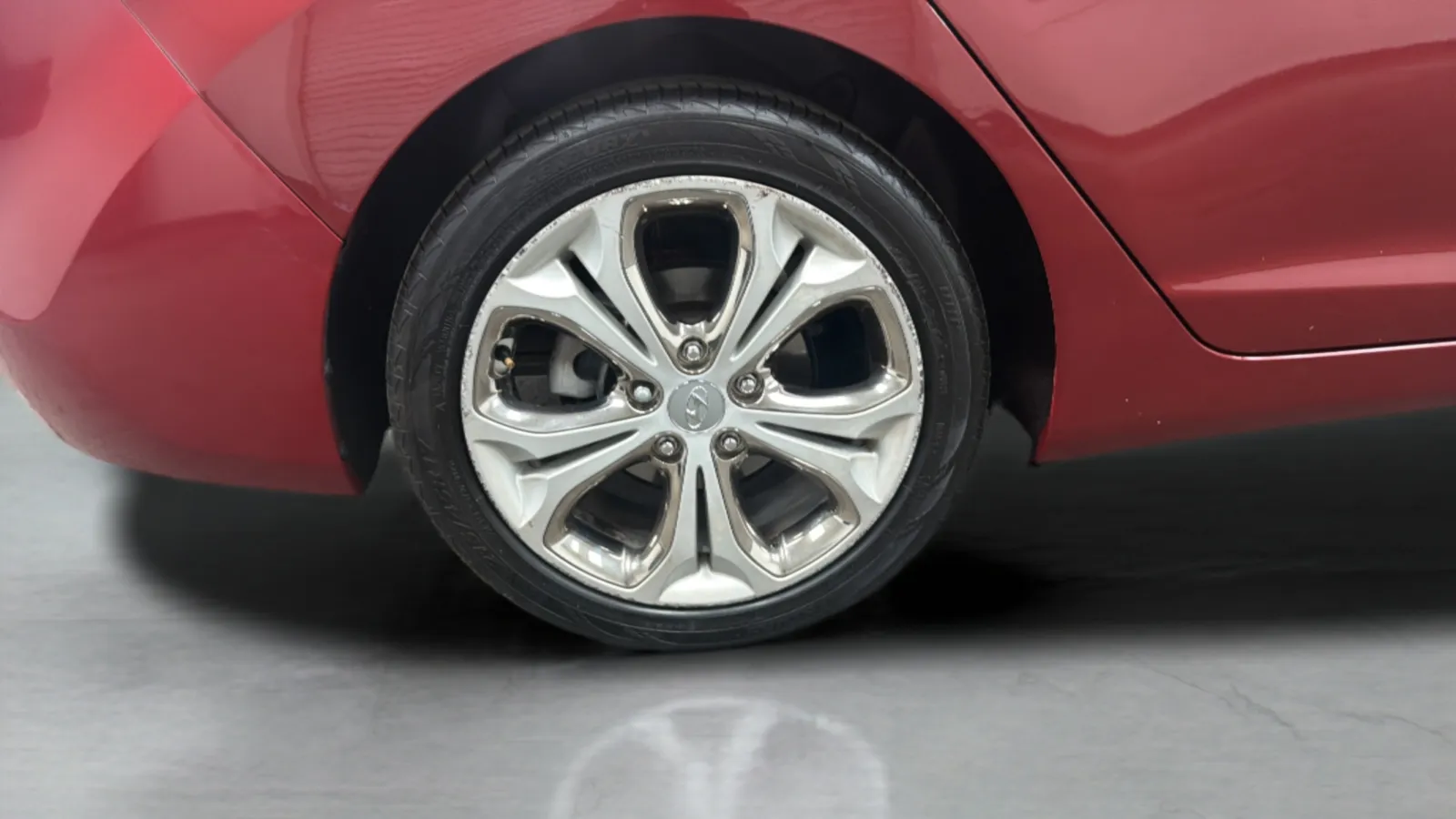 Hyundai Elantra photo 25