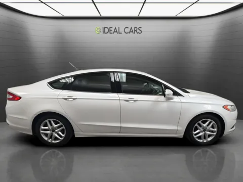 More photos of 2016 Ford Fusion SE at Ideal Cars - Main Street, AZ