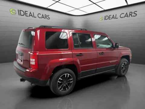 More photos of 2016 Jeep Patriot Sport at Ideal Cars - Main Street, AZ