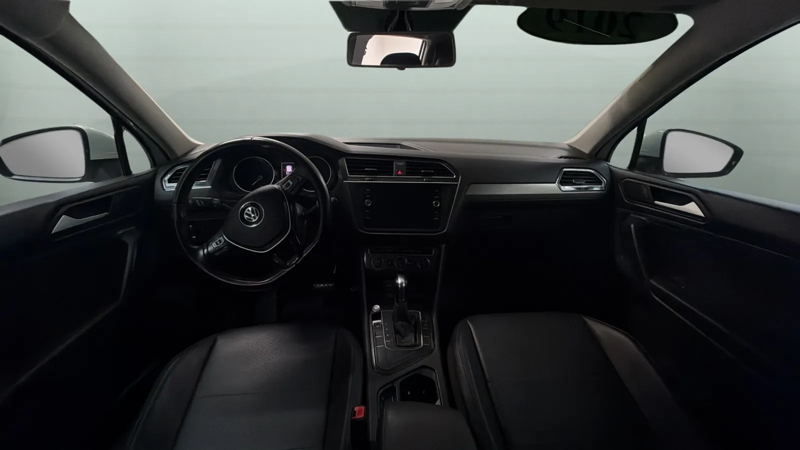 Volkswagen Tiguan photo 9
