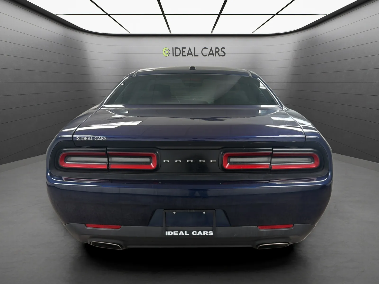 Dodge Challenger photo 6