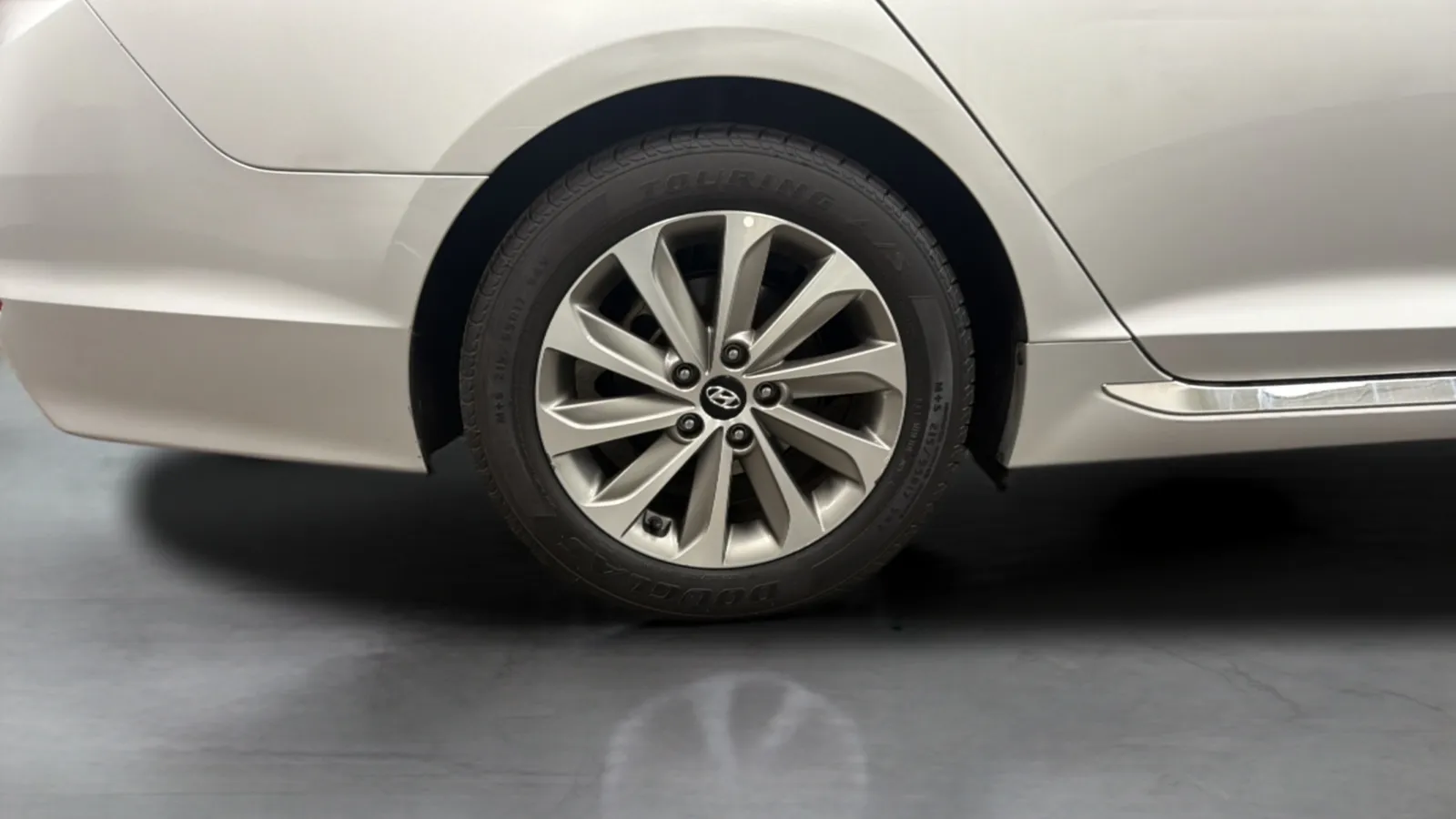 Hyundai Sonata photo 26