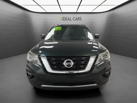 Photos of 2020 Nissan Pathfinder SL for sale in Mesa, AZ at Ideal Cars - Main Street