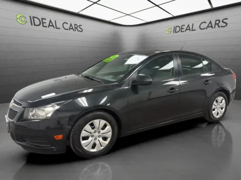 2013 Chevrolet Cruze LS Auto for sale in Mesa, AZ