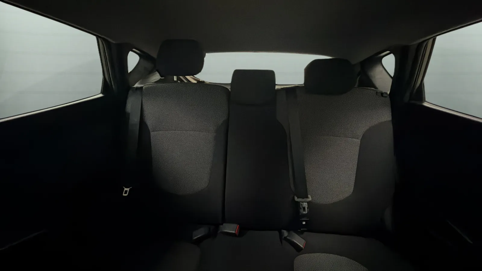 Hyundai Accent photo 17