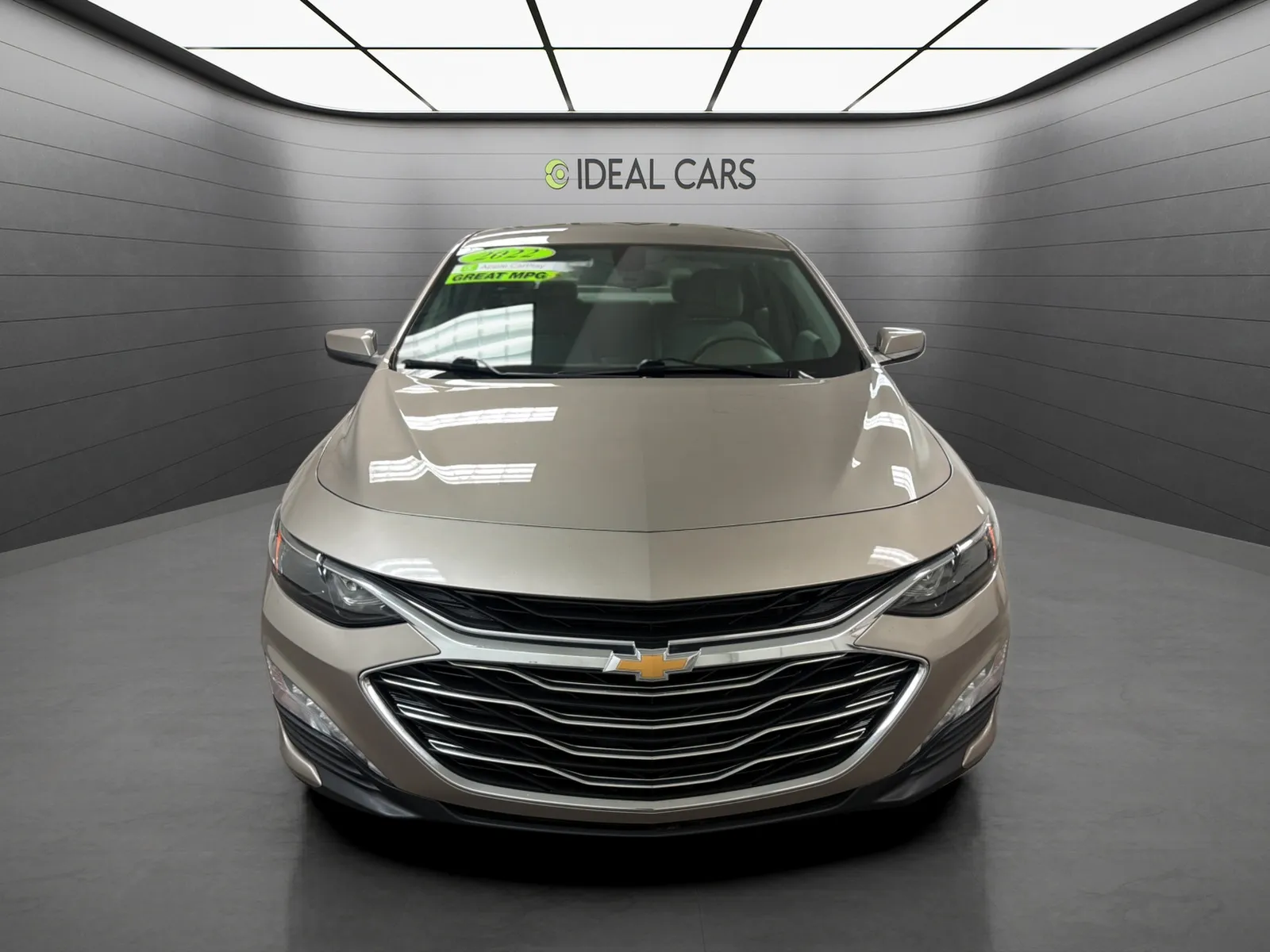 Chevrolet Malibu photo 2