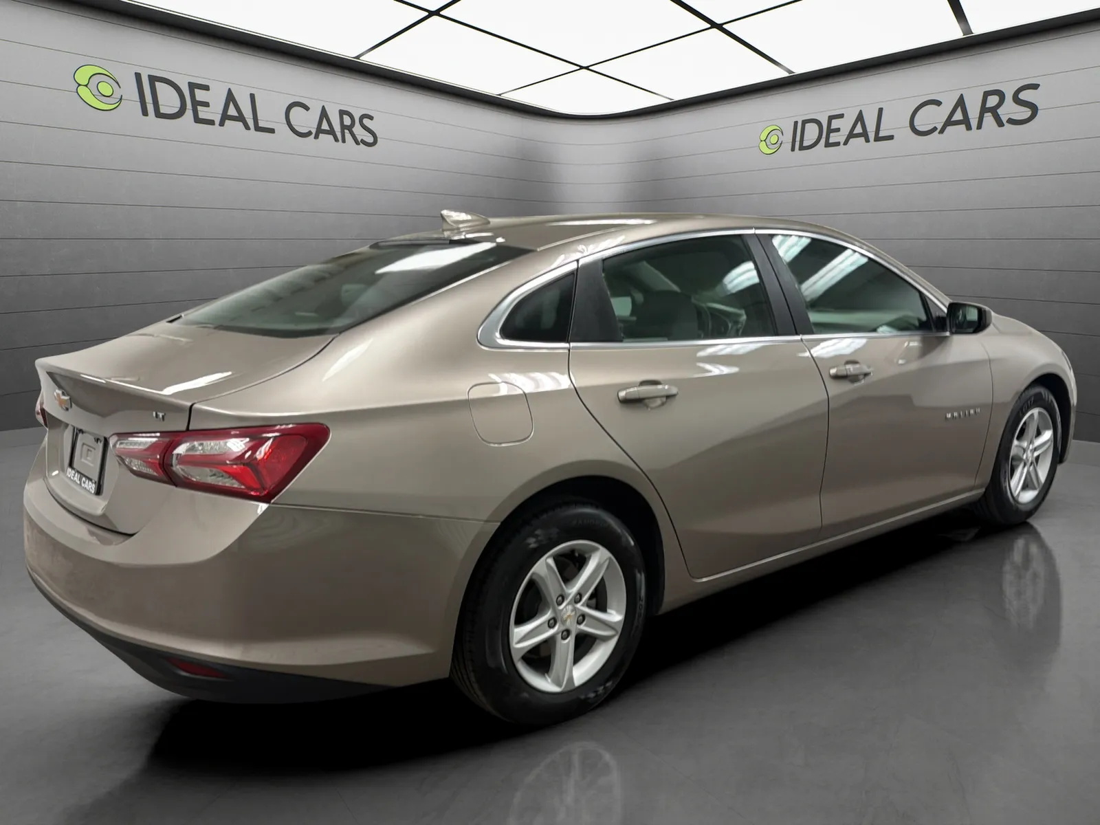 Chevrolet Malibu photo 5