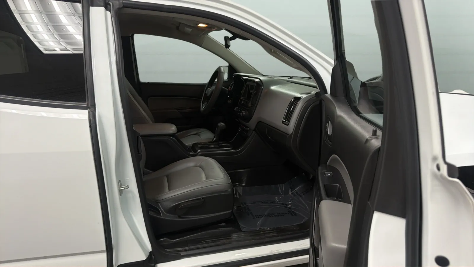Chevrolet Colorado photo 21