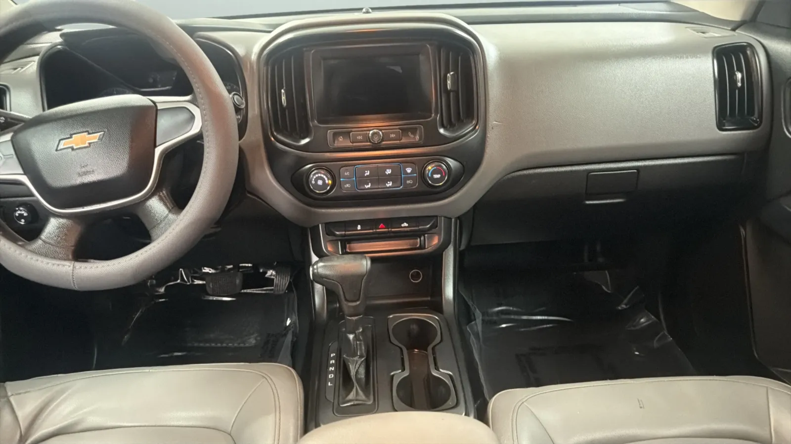 Chevrolet Colorado photo 15