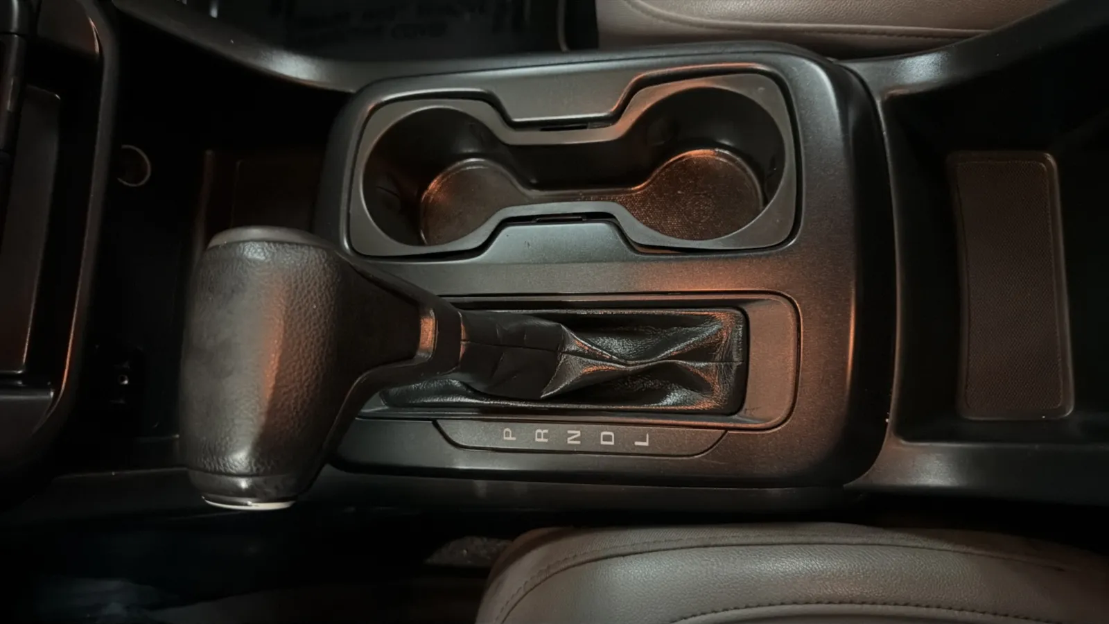 Chevrolet Colorado photo 12