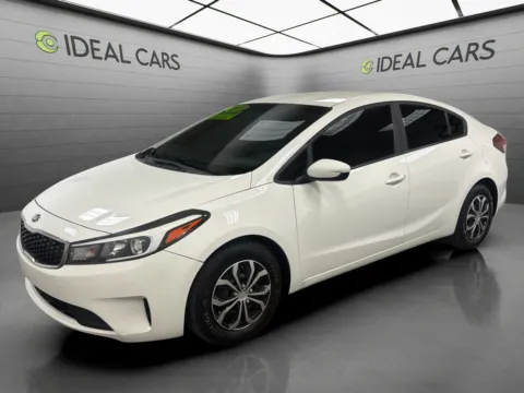 White 2018 Kia Forte LX for sale in Mesa, AZ