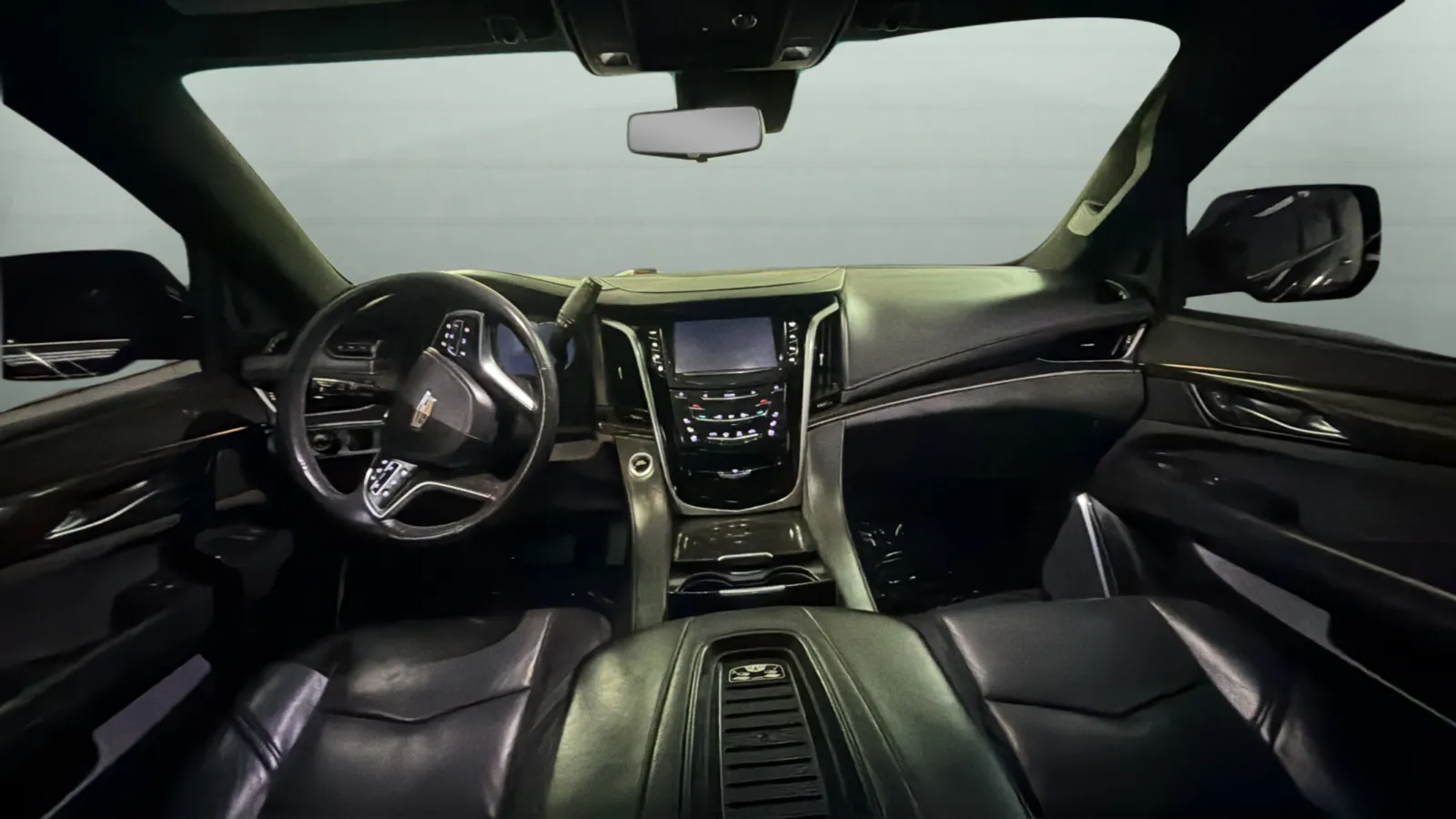 Cadillac Escalade photo 9