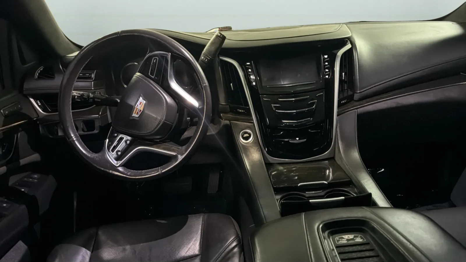 Cadillac Escalade photo 10