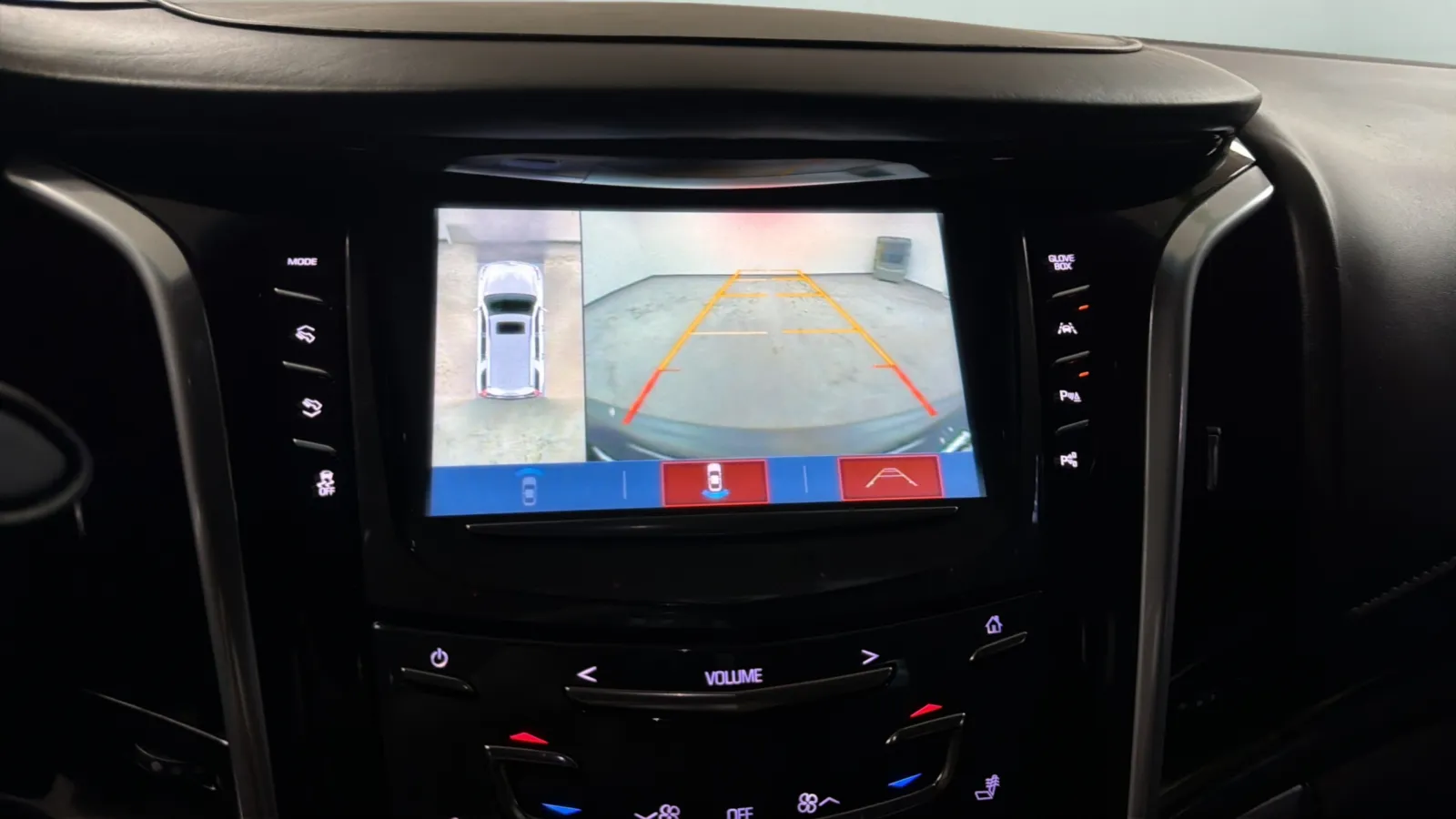 Cadillac Escalade photo 14