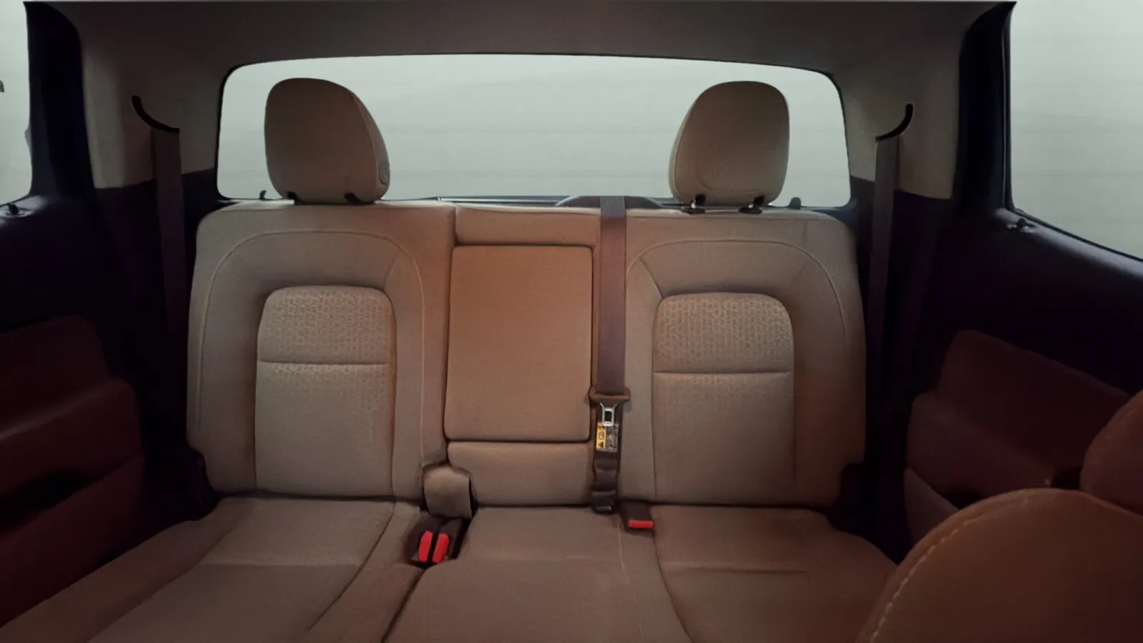 GMC Canyon photo 18