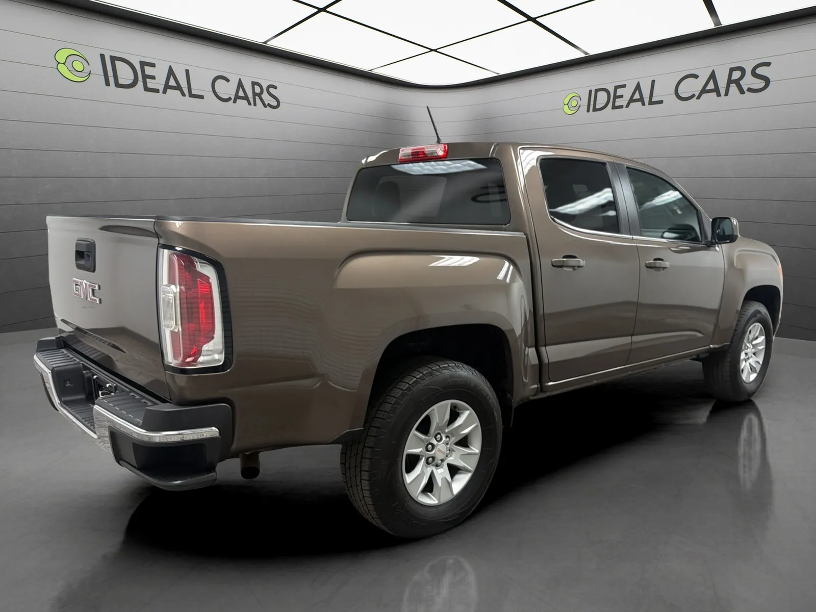 GMC Canyon photo 5