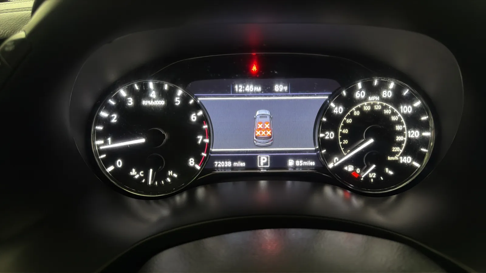 Infiniti QX80 photo 12