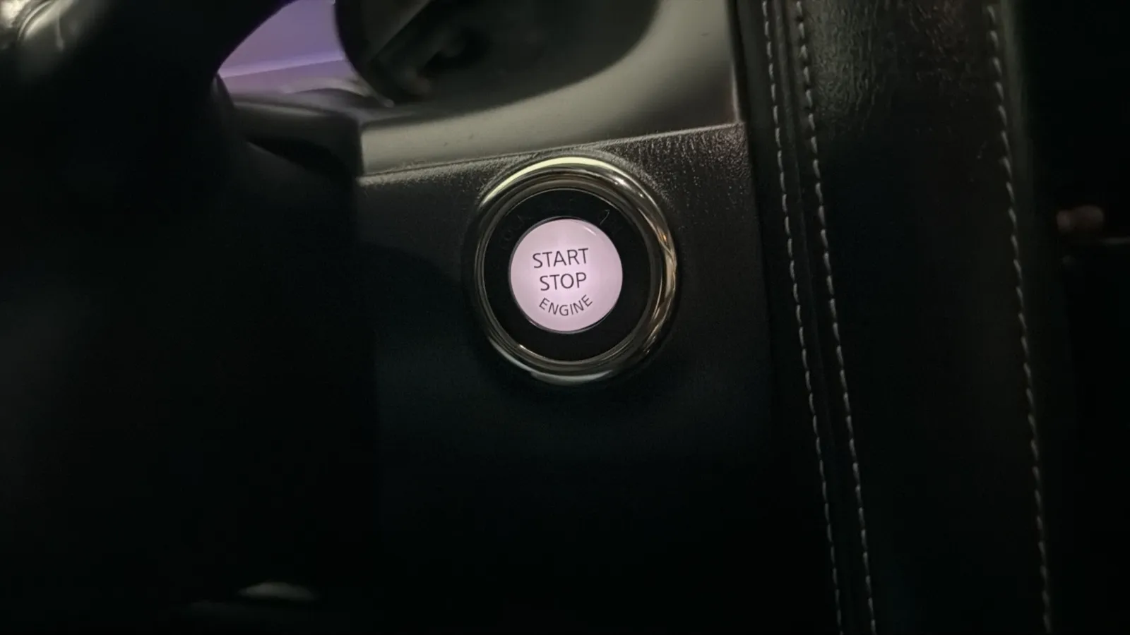 Infiniti QX80 photo 16