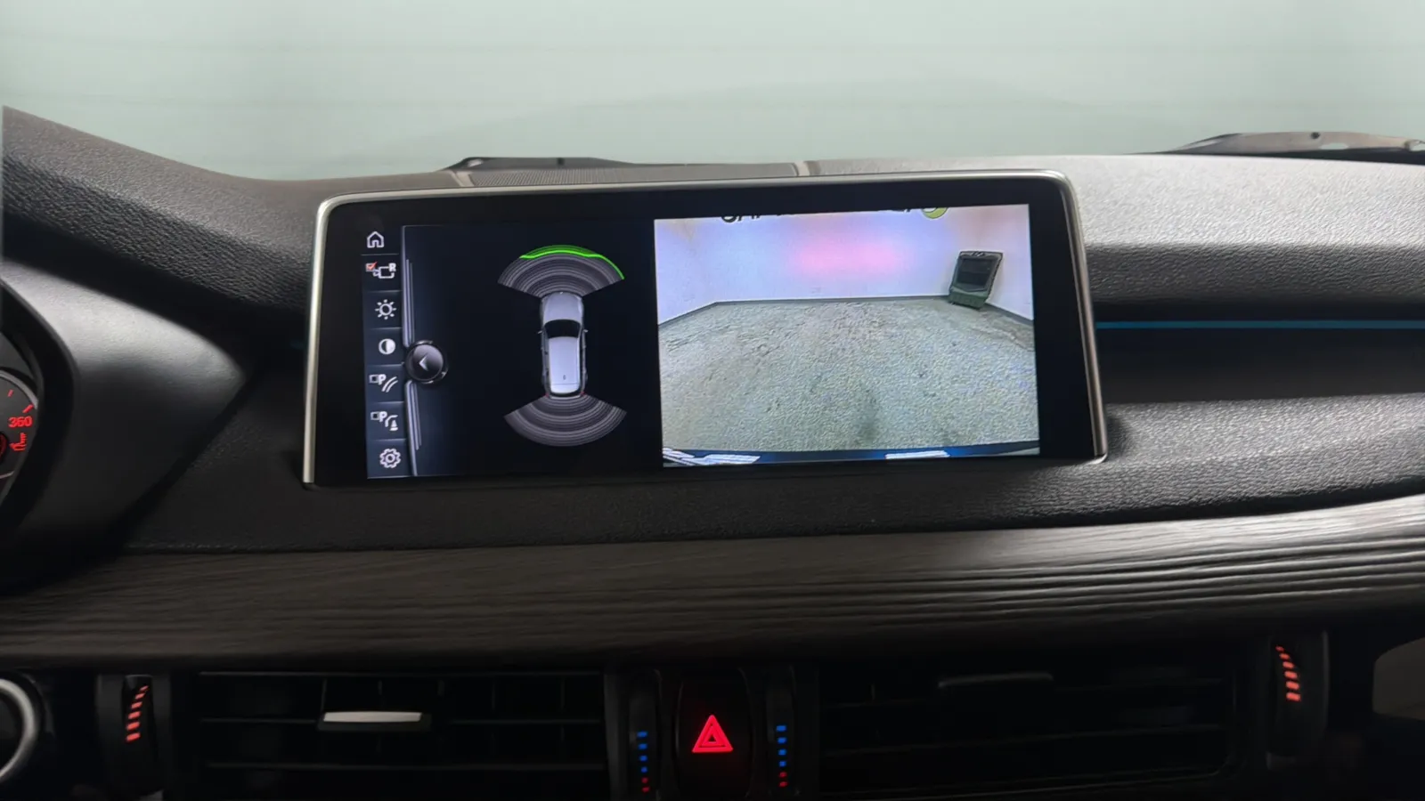 BMW X5 photo 14