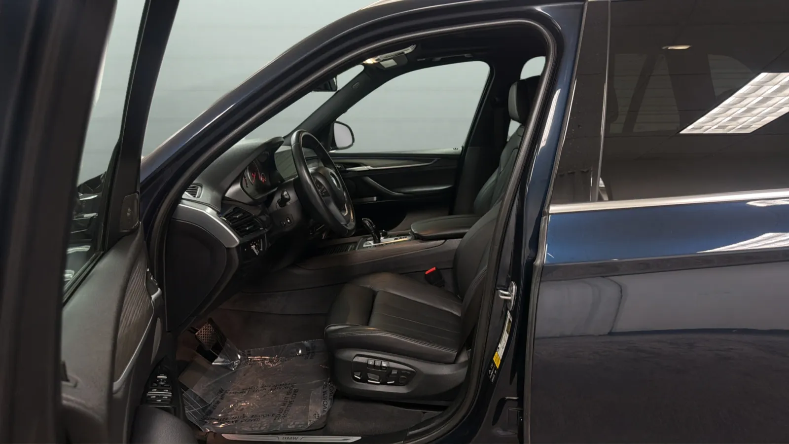 BMW X5 photo 20