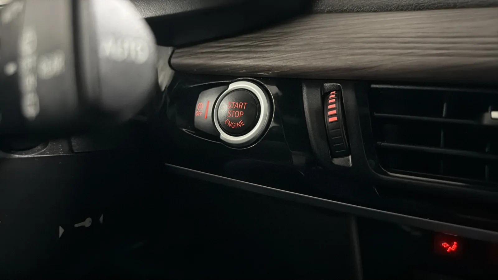BMW X5 photo 24