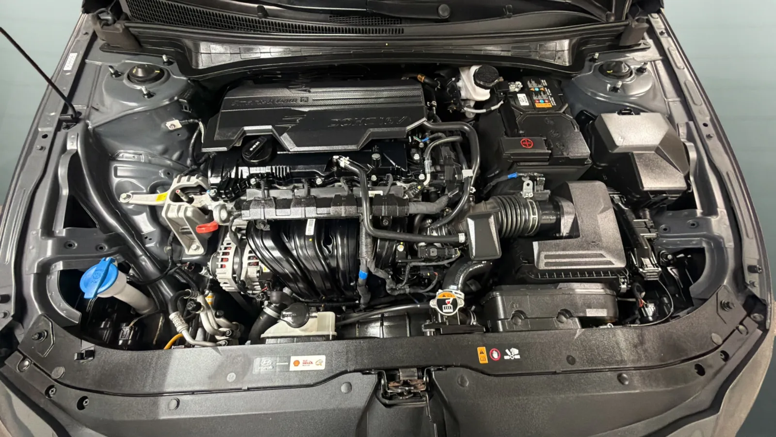 Hyundai Elantra photo 22