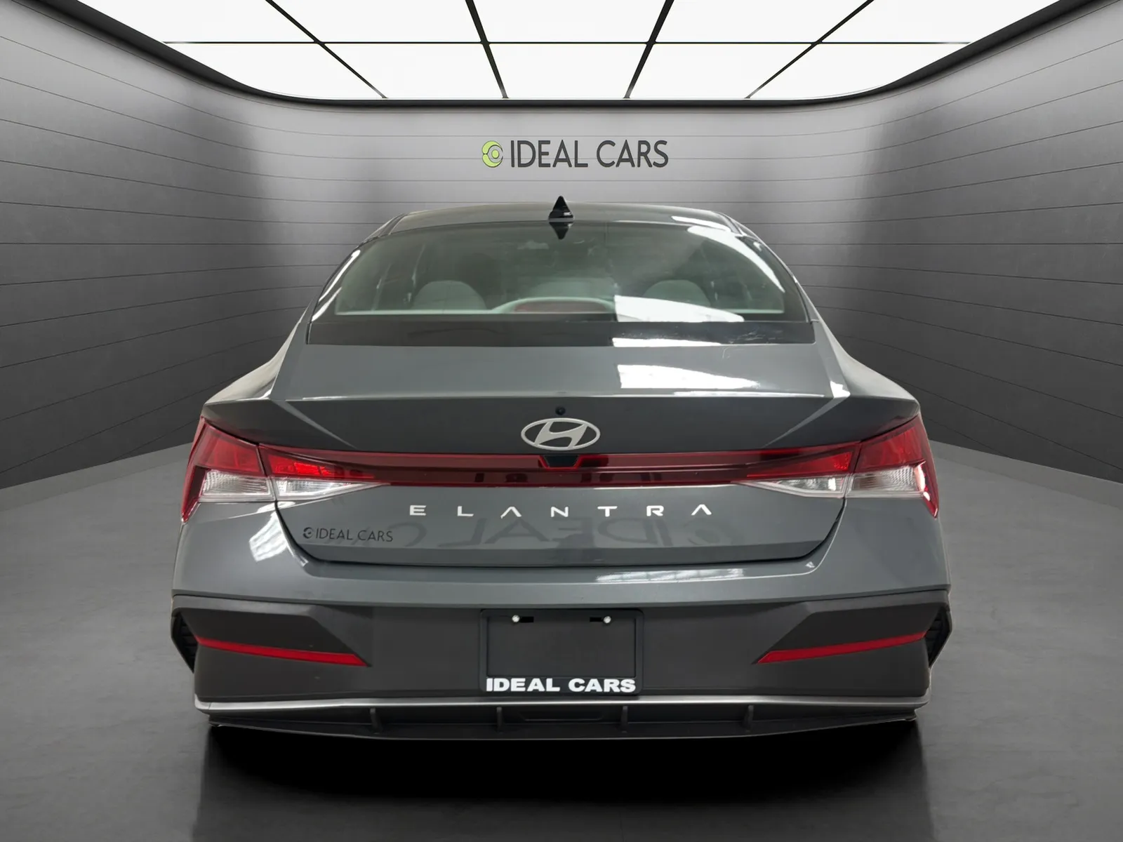 Hyundai Elantra photo 6