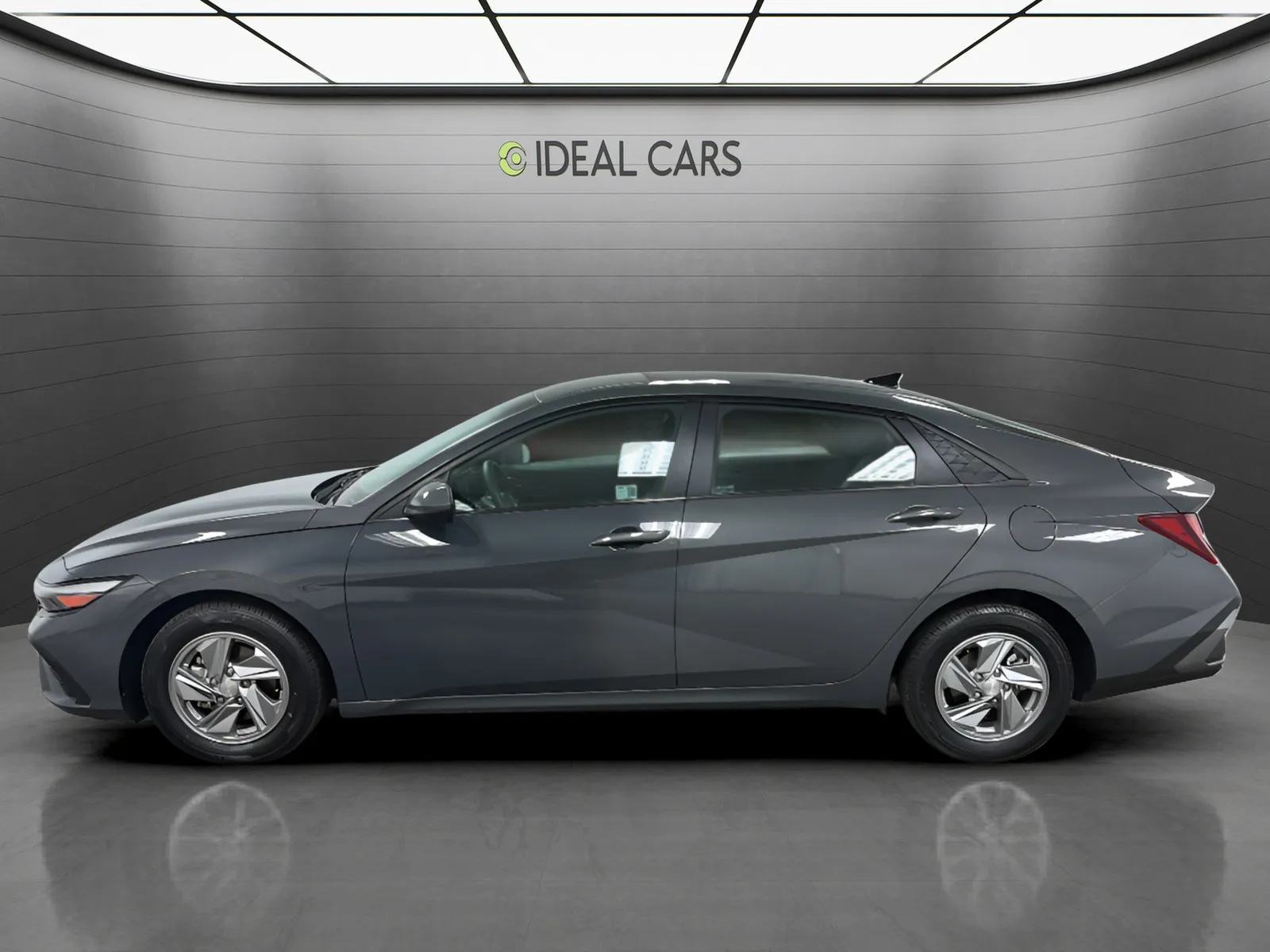 Hyundai Elantra photo 8