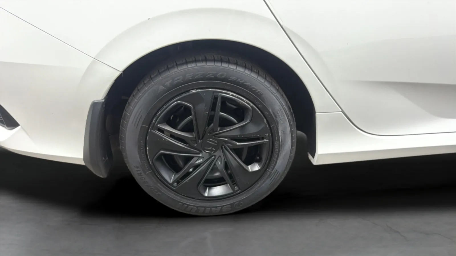 Honda Civic photo 24
