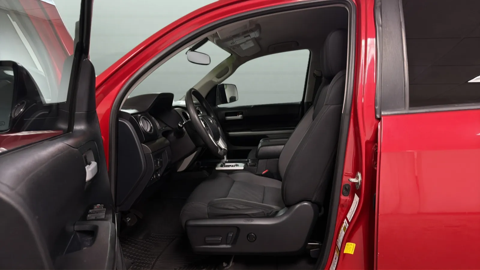 Toyota Tundra photo 20