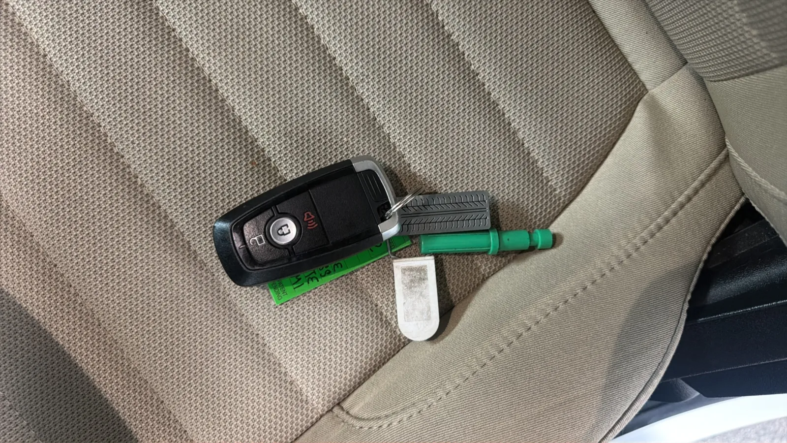 Ford Edge photo 22