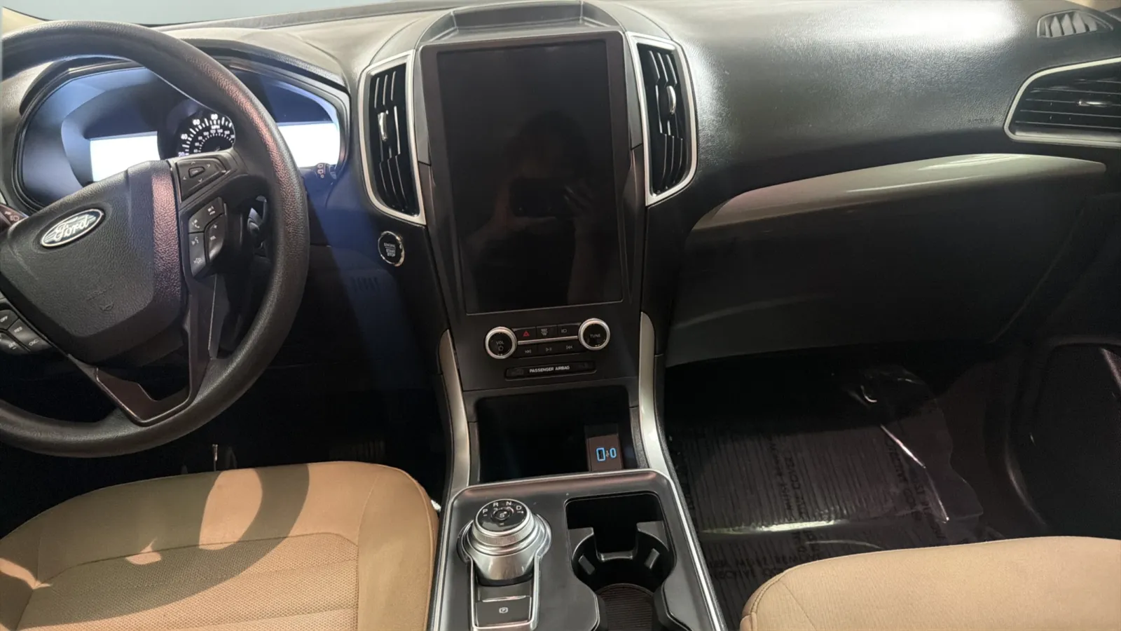 Ford Edge photo 16