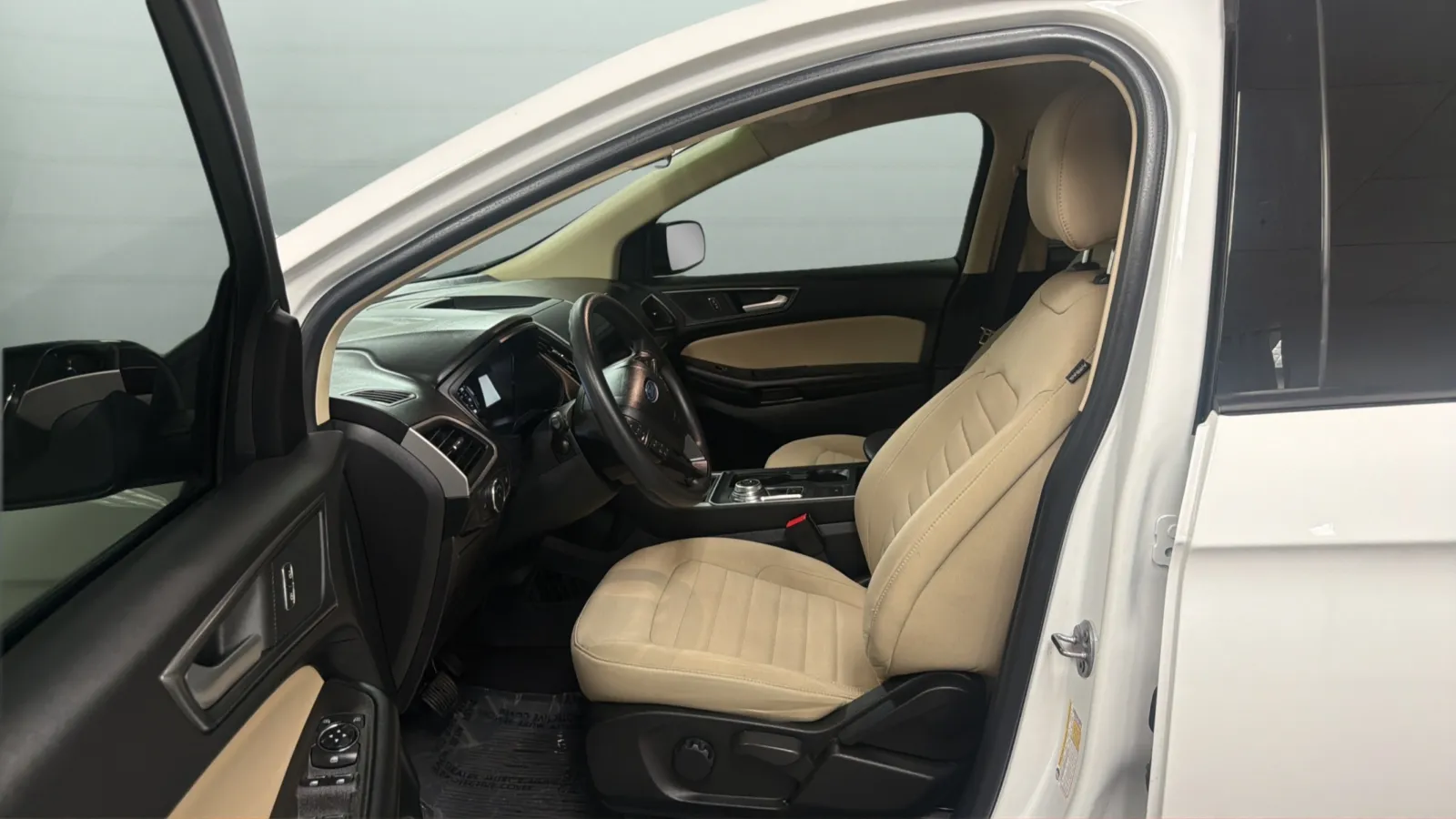 Ford Edge photo 20