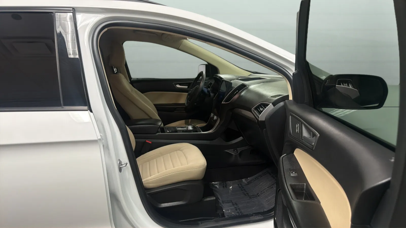 Ford Edge photo 21
