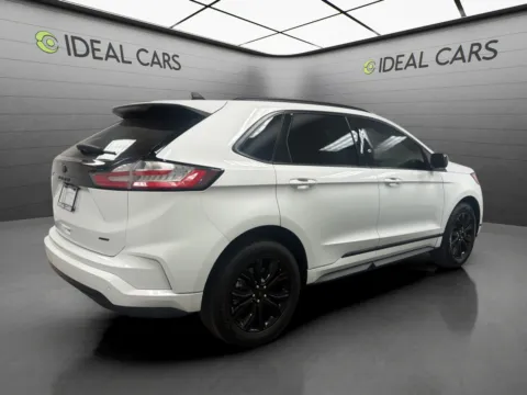 More photos of 2022 Ford Edge SE at Ideal Cars - Main Street, AZ