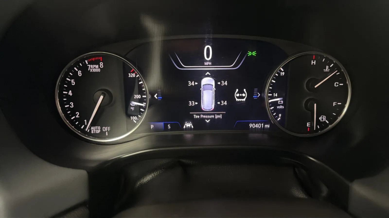 Buick Enclave photo 11