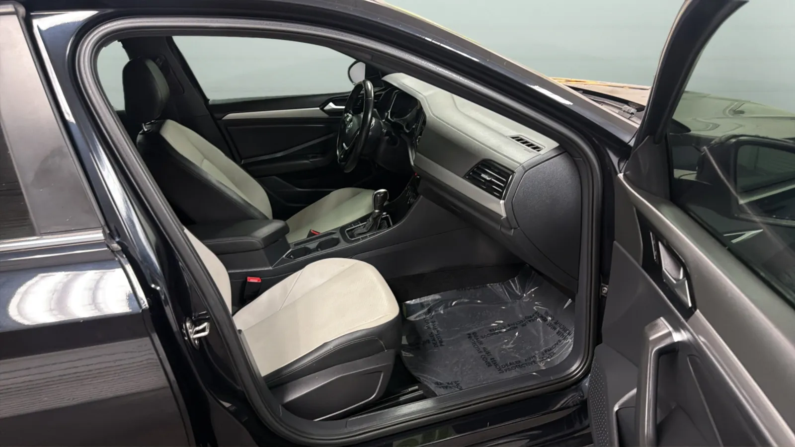 Volkswagen Jetta photo 22