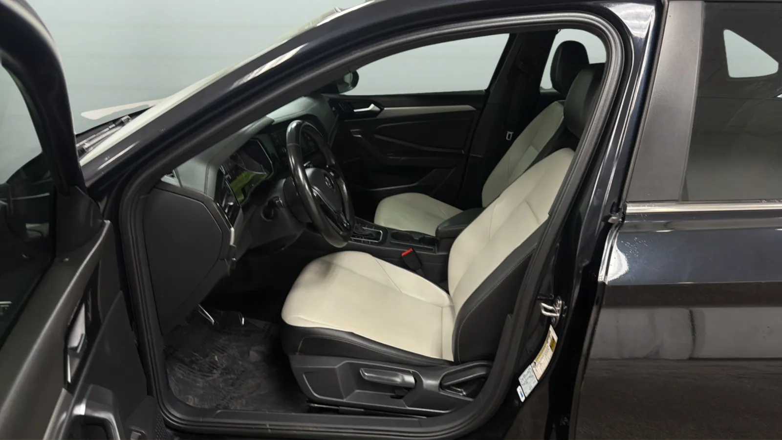 Volkswagen Jetta photo 21