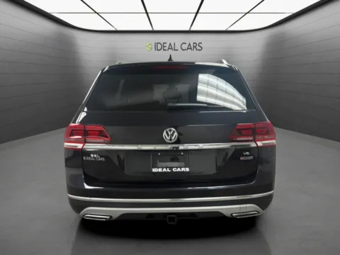 More photos of 2018 Volkswagen Atlas V6 SEL 4Motion at Ideal Cars - Main Street, AZ