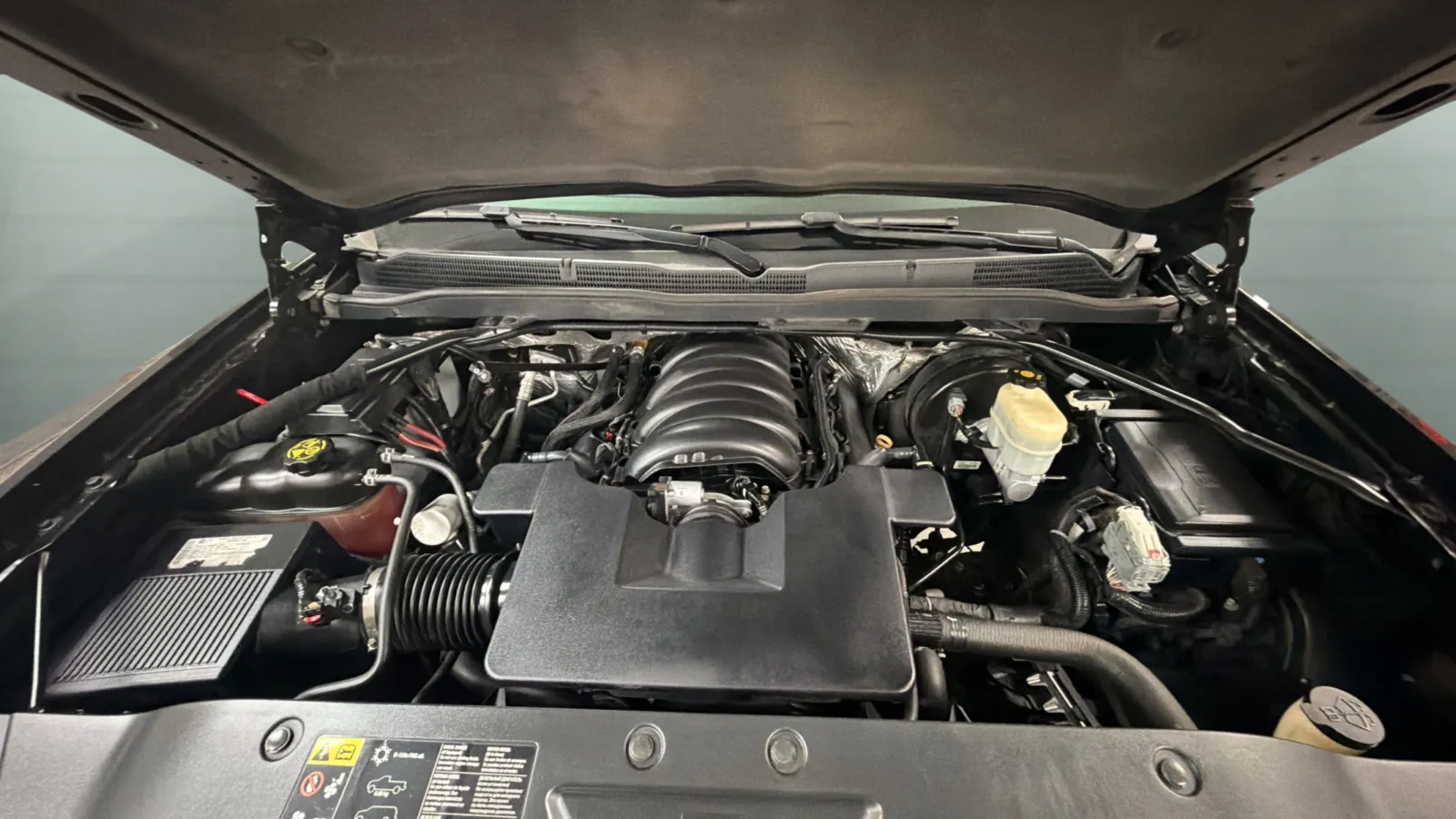 Chevrolet Silverado photo 22