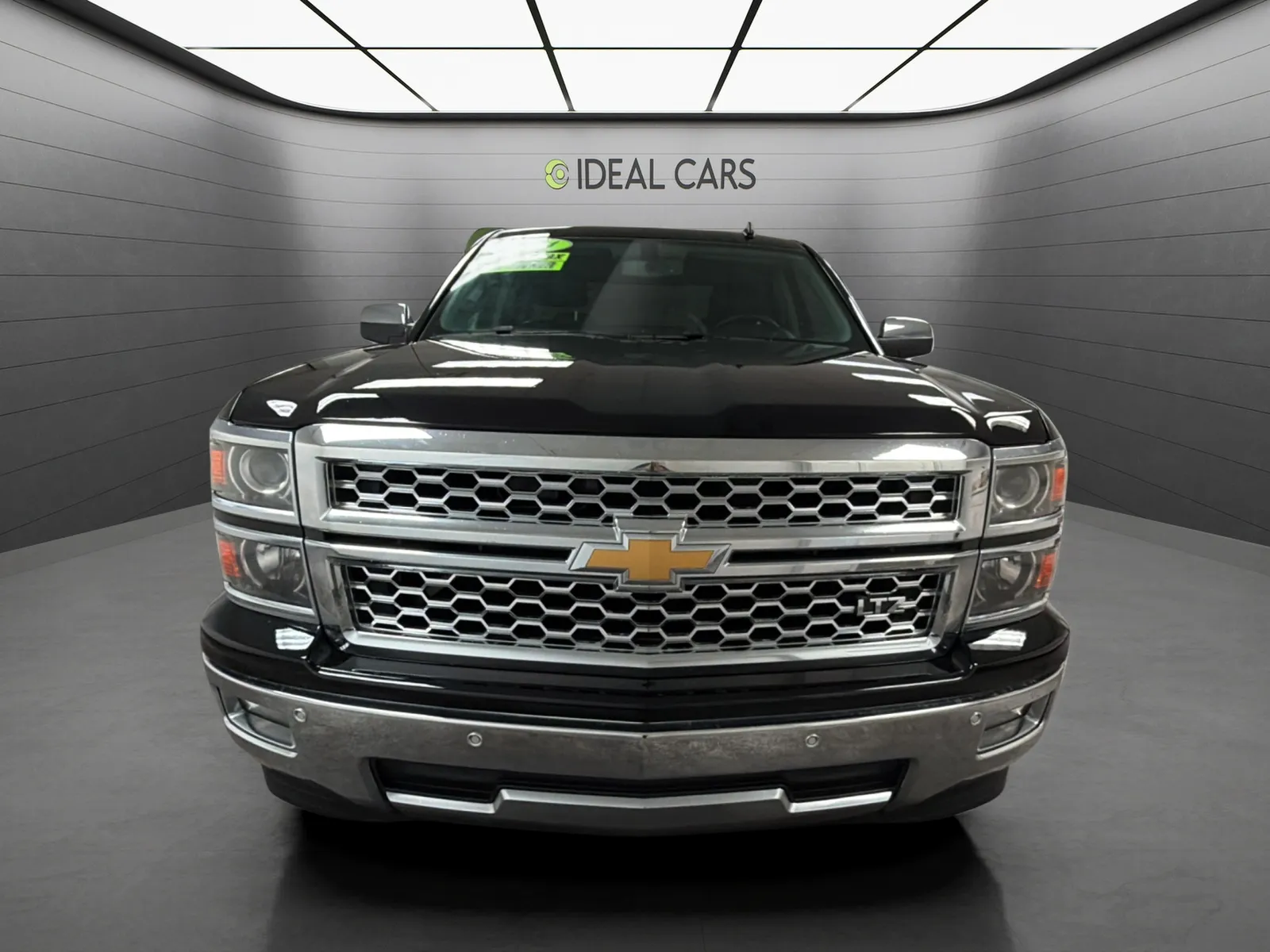 Chevrolet Silverado photo 8