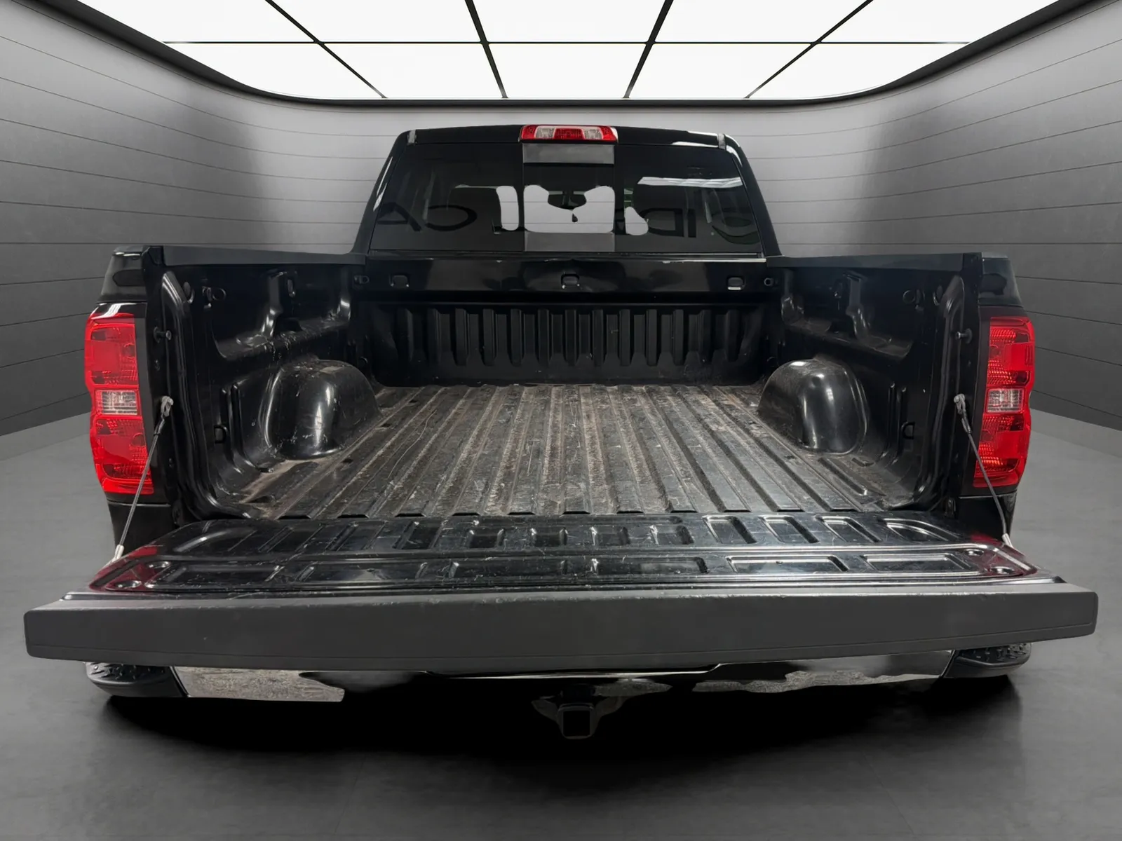 Chevrolet Silverado photo 19