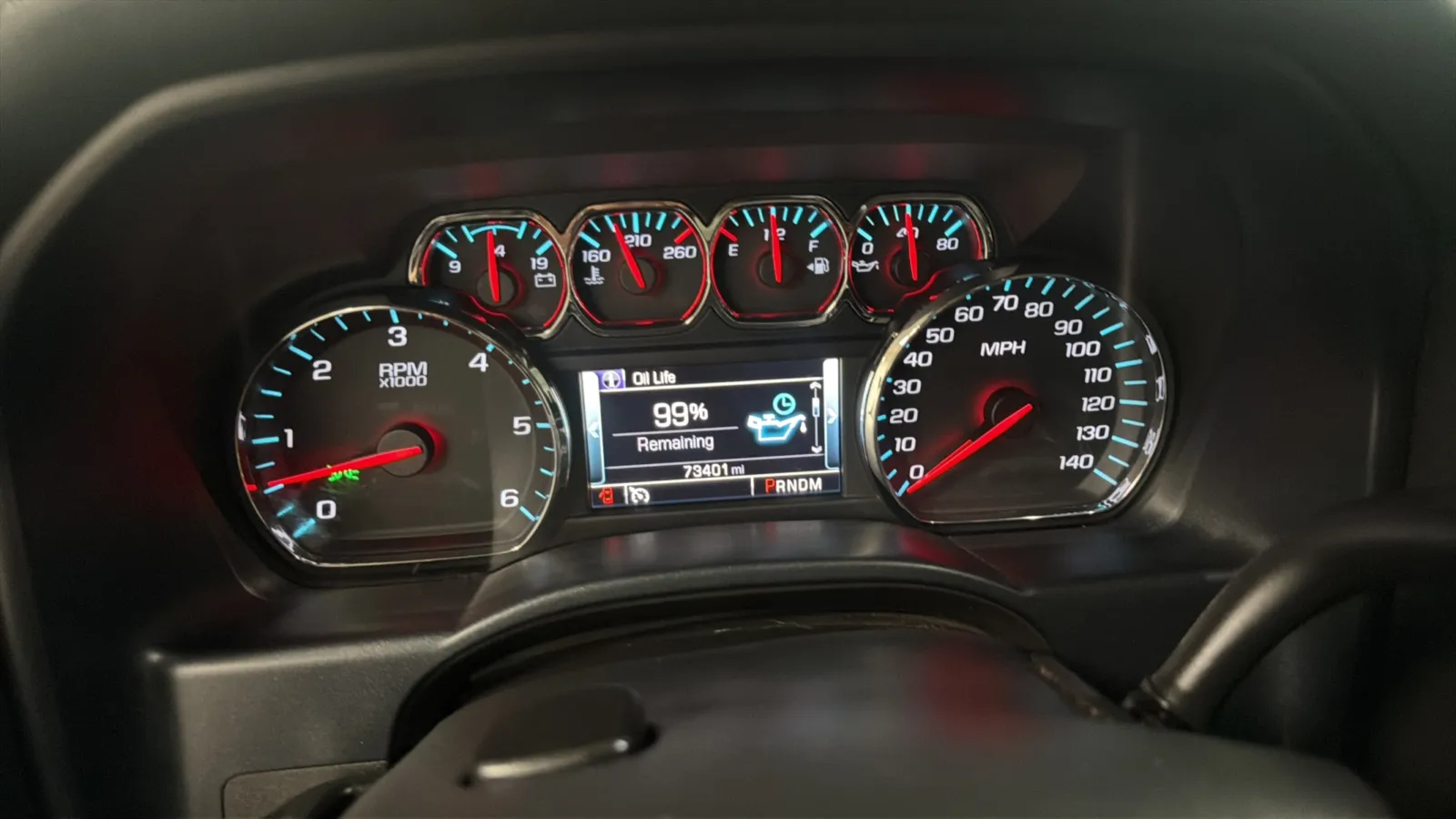 Chevrolet Silverado photo 11