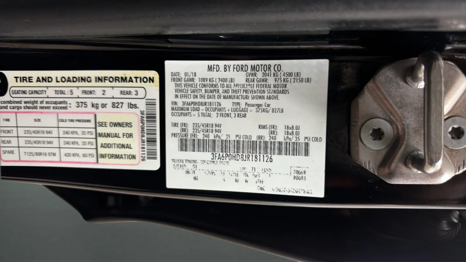 Ford Fusion photo 24