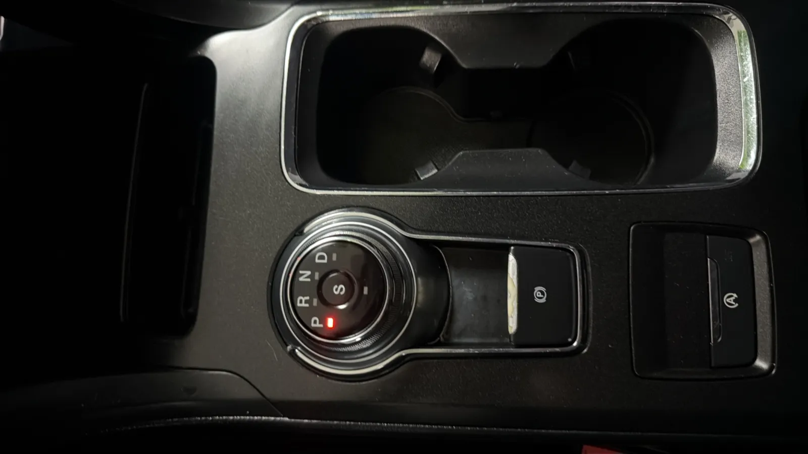 Ford Fusion photo 13
