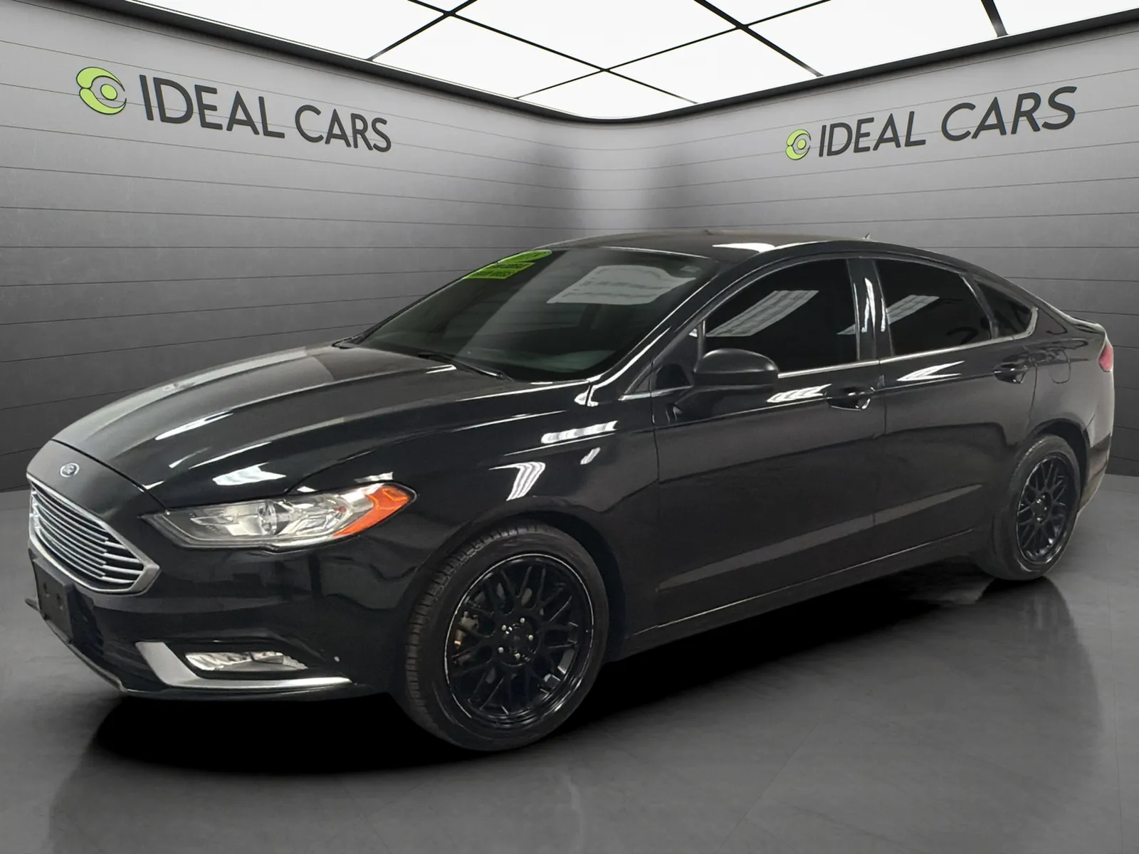 Black 2018 Ford Fusion SE for sale in Mesa, AZ