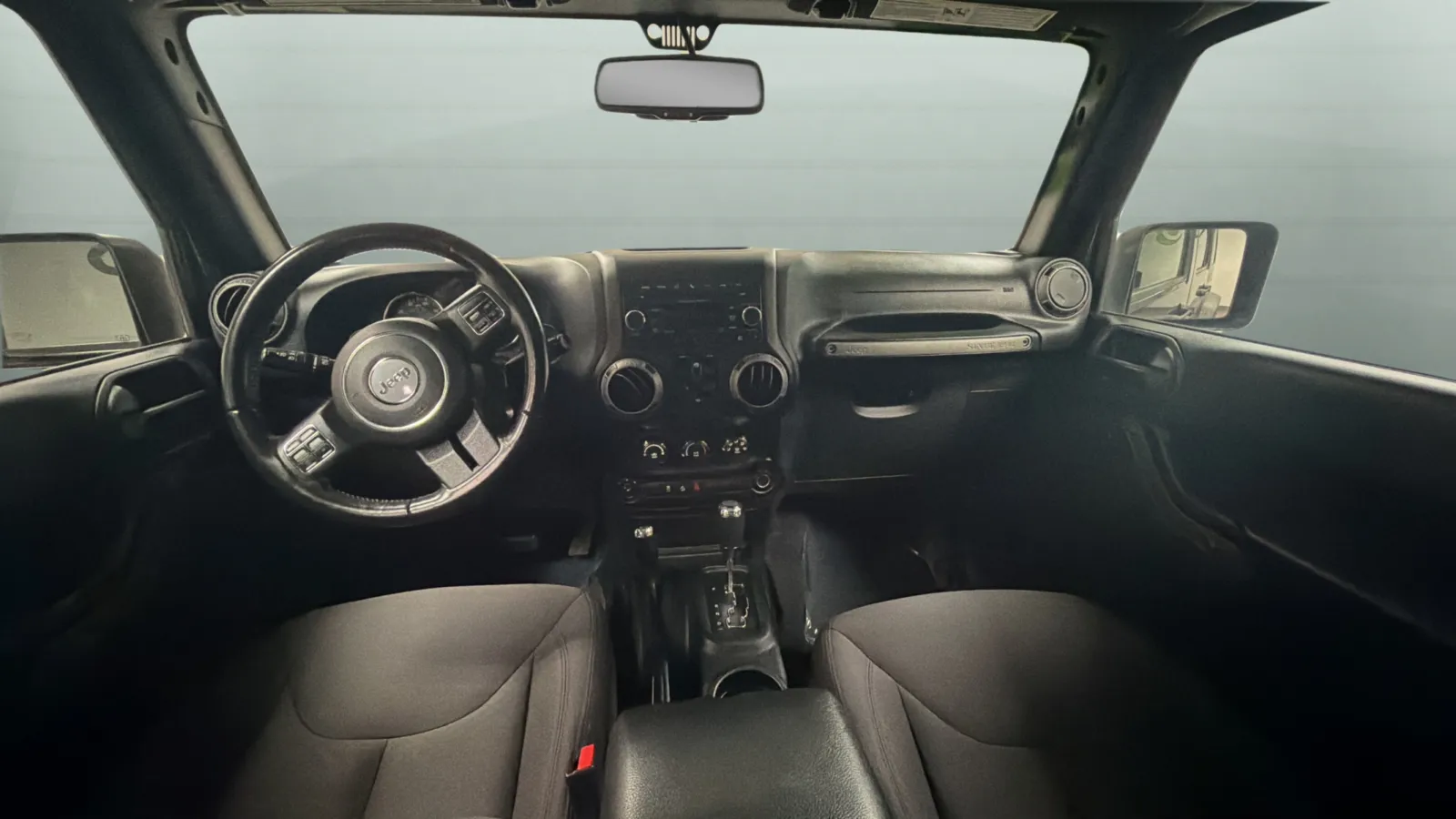Jeep Wrangler photo 10