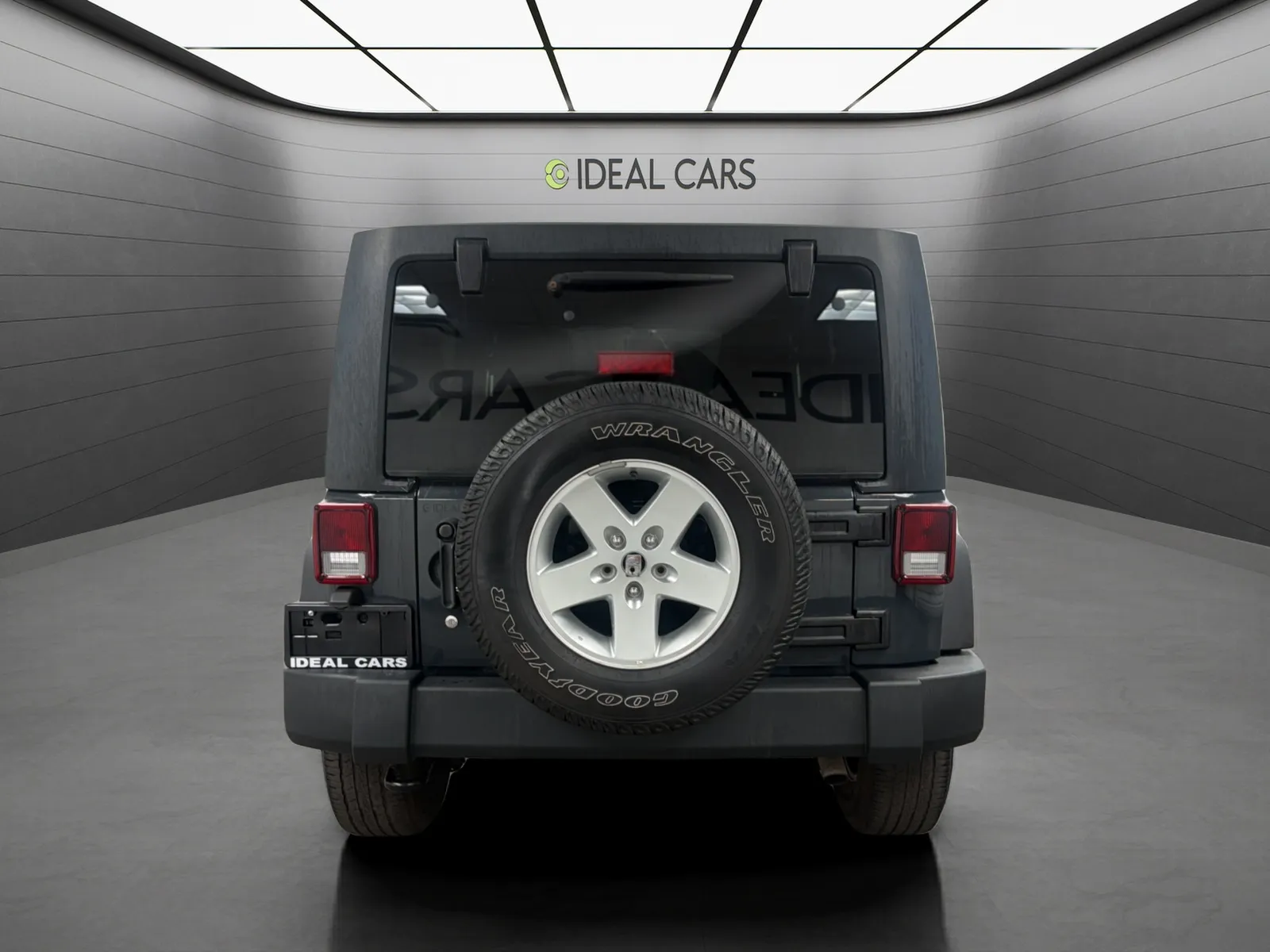 Jeep Wrangler photo 6