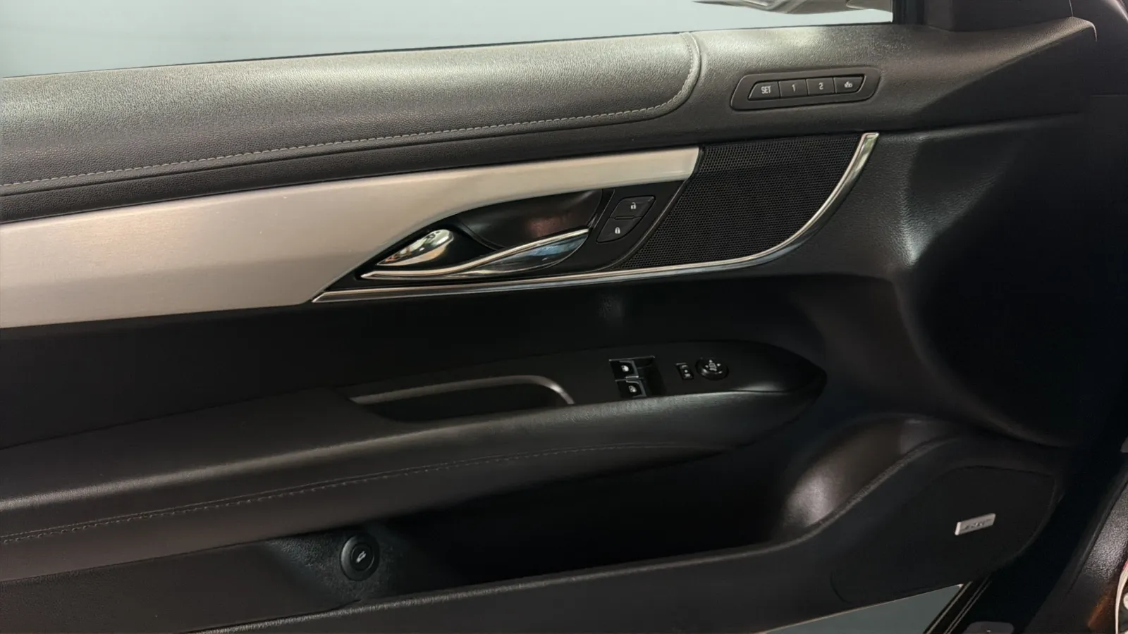 Cadillac ATS photo 17